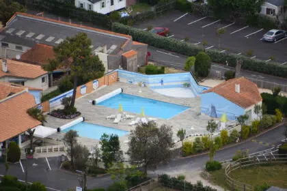 vue aerienne piscine